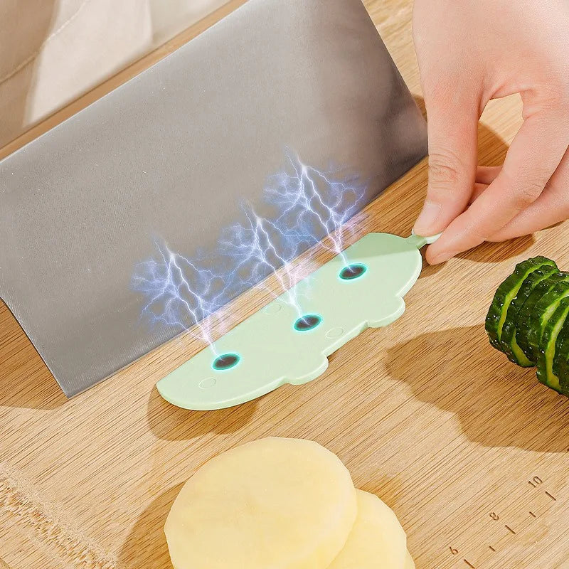 Non Stick Vegetable Cutting Tool for Household Kitchen Non Stick Potato Slice Cutting Knifes Magnetic Suction Kitchen Creative