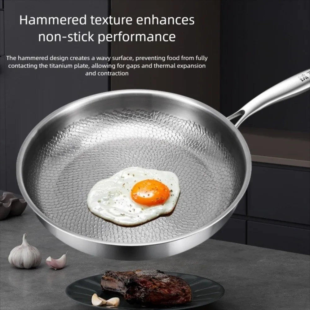 26/28/30/32cm Titanium Frying Pan Uncoated Non Stick Steak Frying Pan Thickened Fish Scale Hammer Pattern Kitchen Cookware