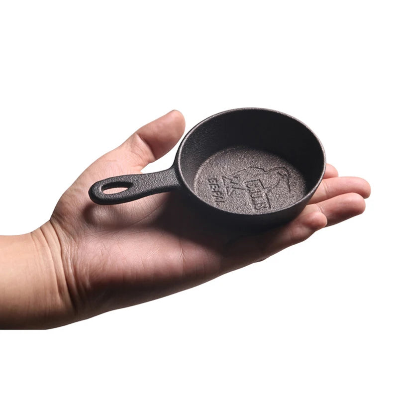 1PCS 8.5CM Cast Iron Skillet Non-stick Mini Egg Frying Pan for Kitchen Cookware