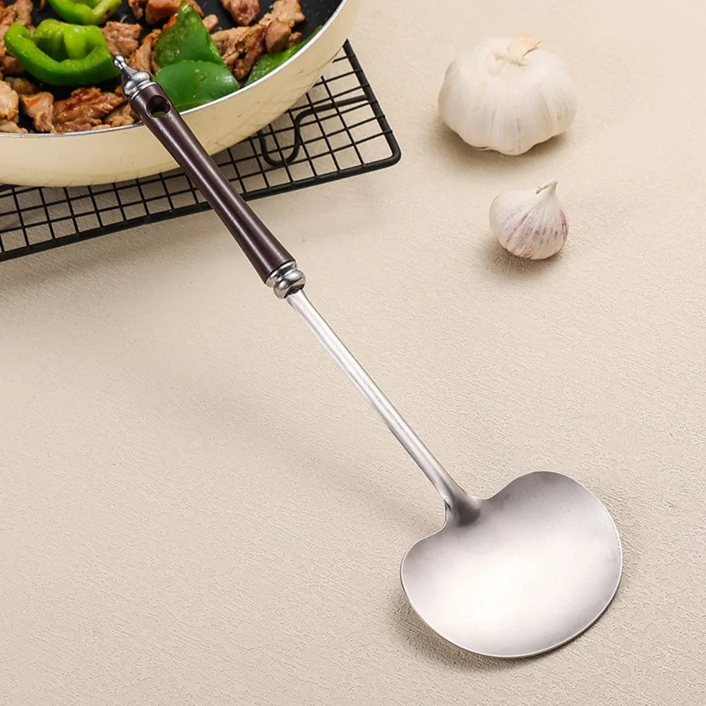 Stainless Steel Wok Spatula Long Wooden Handle Kitchen Utensils Chef-specific Mushroom Shovel Kitchen Accessories Essentials