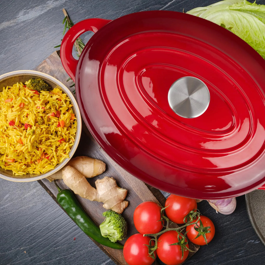 33cm Enameled Cast Iron Oval Dutch Oven for Braising Broiling Bread Baking 4L Saucepan Kitchen Utensil Cast Iron Casserole Dish